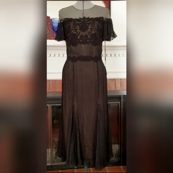 Tadashi Shoji Aditya Pleated Black Chiffon Dress - Picture 3 of 8